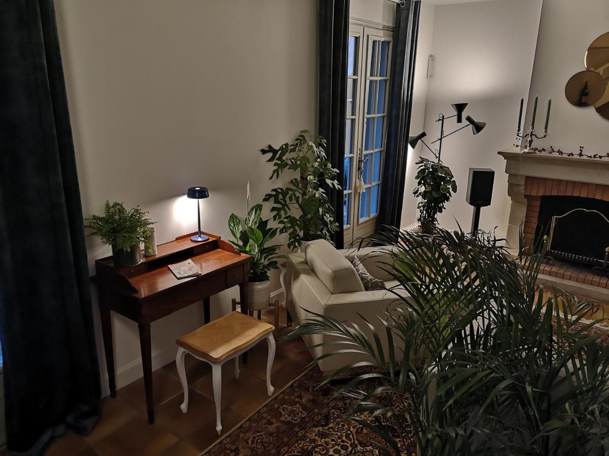Maison Et Florescence Нюи-Сен-Жорж Екстериор снимка